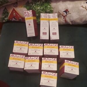 Burt's Bees Skincare Bundle 12 Full Size Items! 🙀